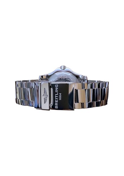Breitling Avenger II GMT A32390
